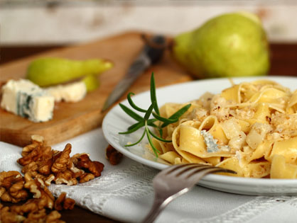 walnut pear pasta